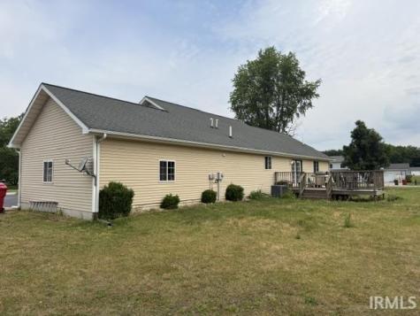 6630 S Lakewinds Boulevard Knox IN 46534