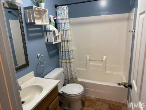 6630 S Lakewinds Boulevard Knox IN 46534