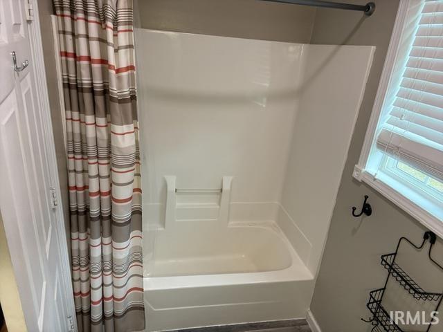 6630 S Lakewinds Boulevard Knox IN 46534