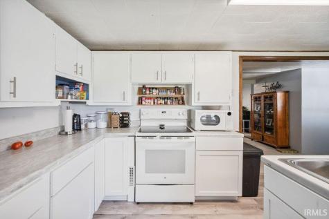 362 N 1350 E Greentown IN 46936