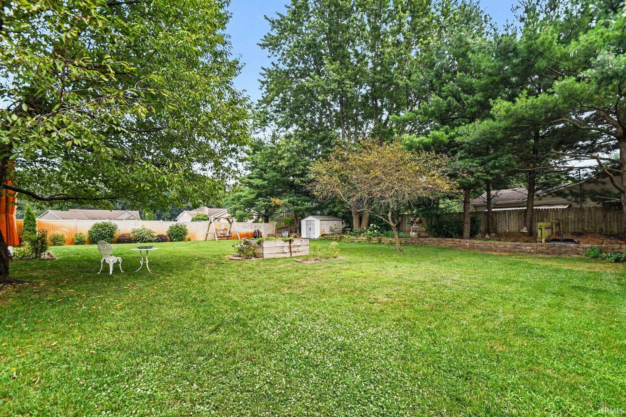 22352 Stonebridge Drive Elkhart IN 46514