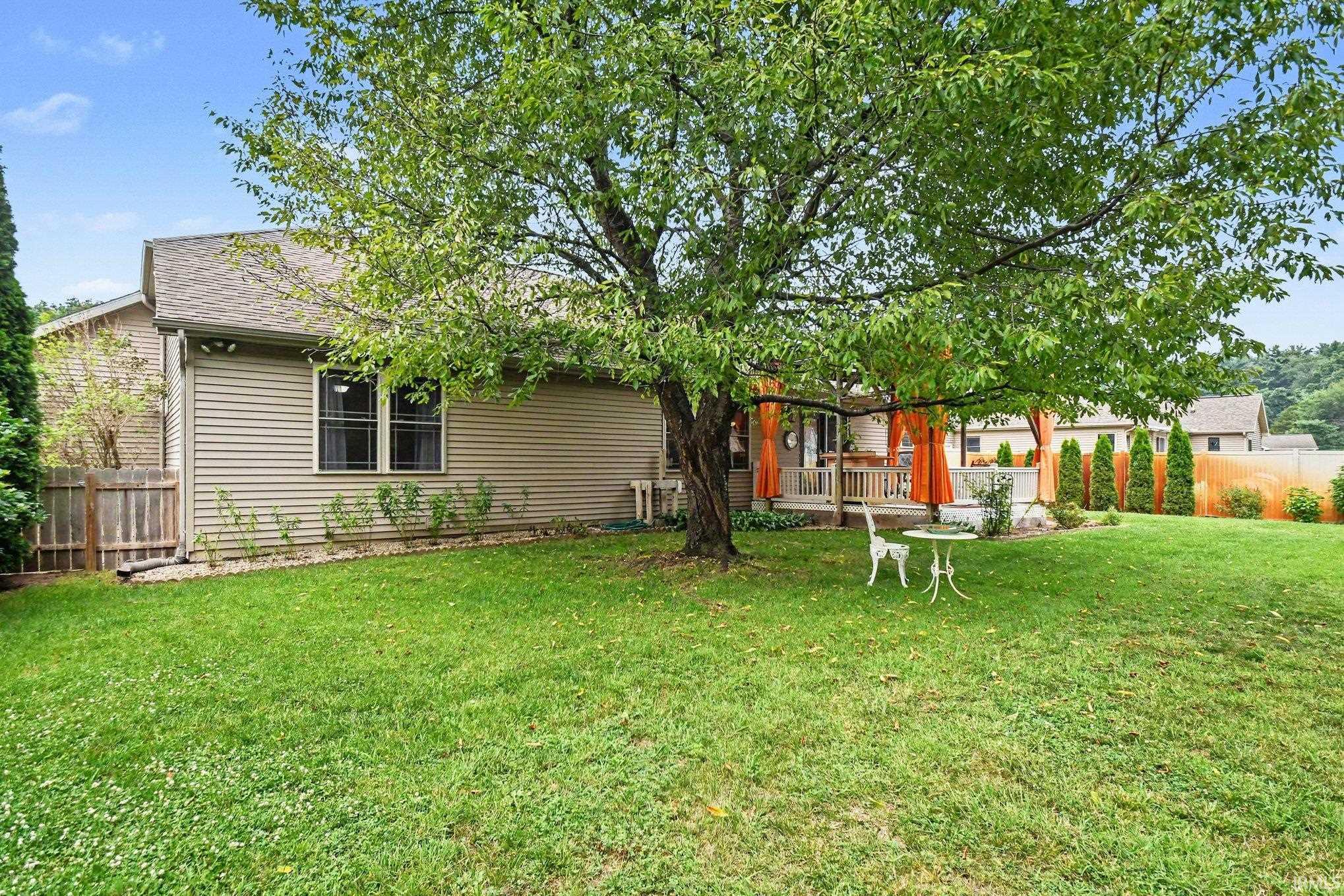 22352 Stonebridge Drive Elkhart IN 46514