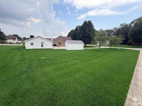 4 White Ridge Court Washington IN 47501