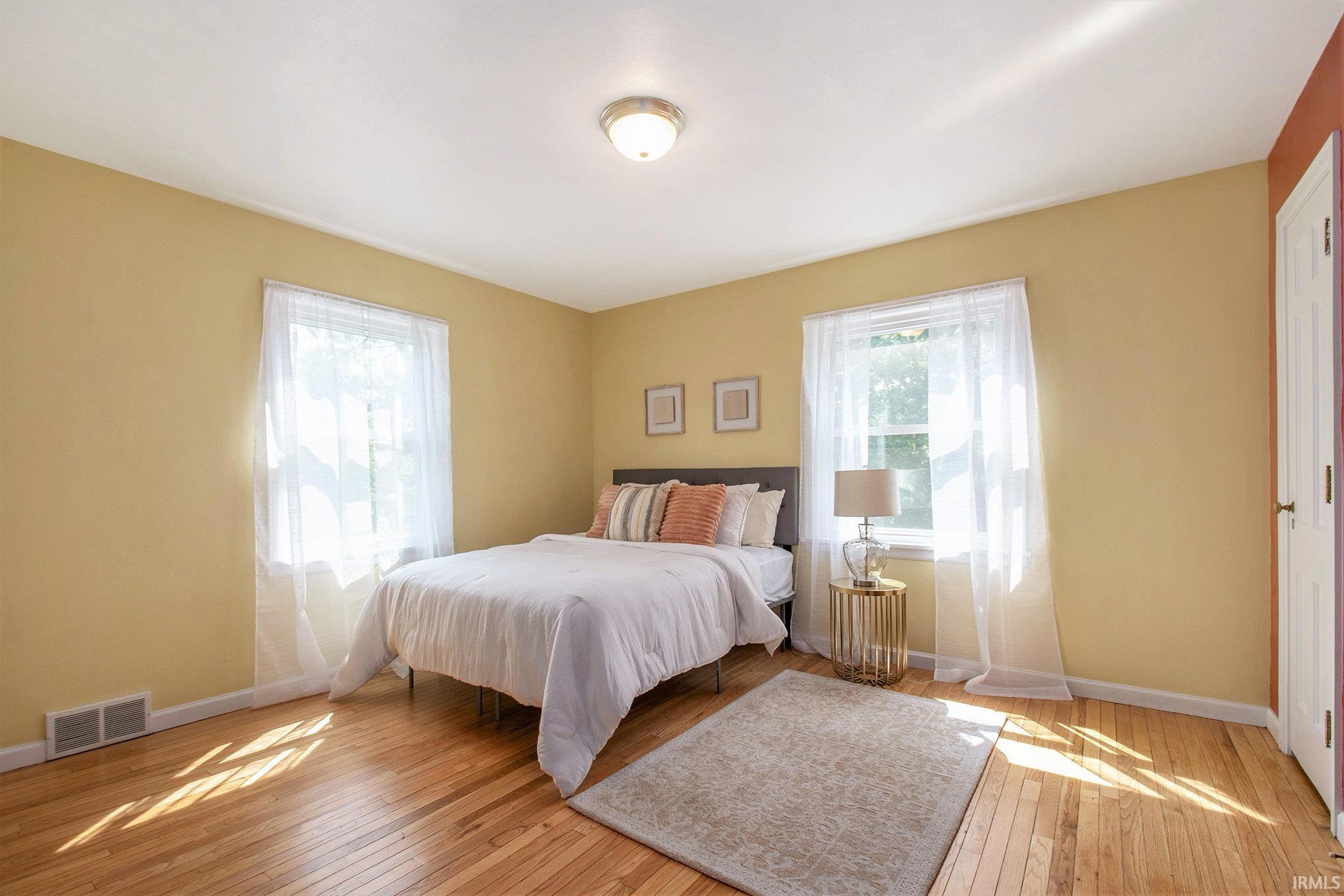 1730 Oak Park Drive South Bend IN 46617