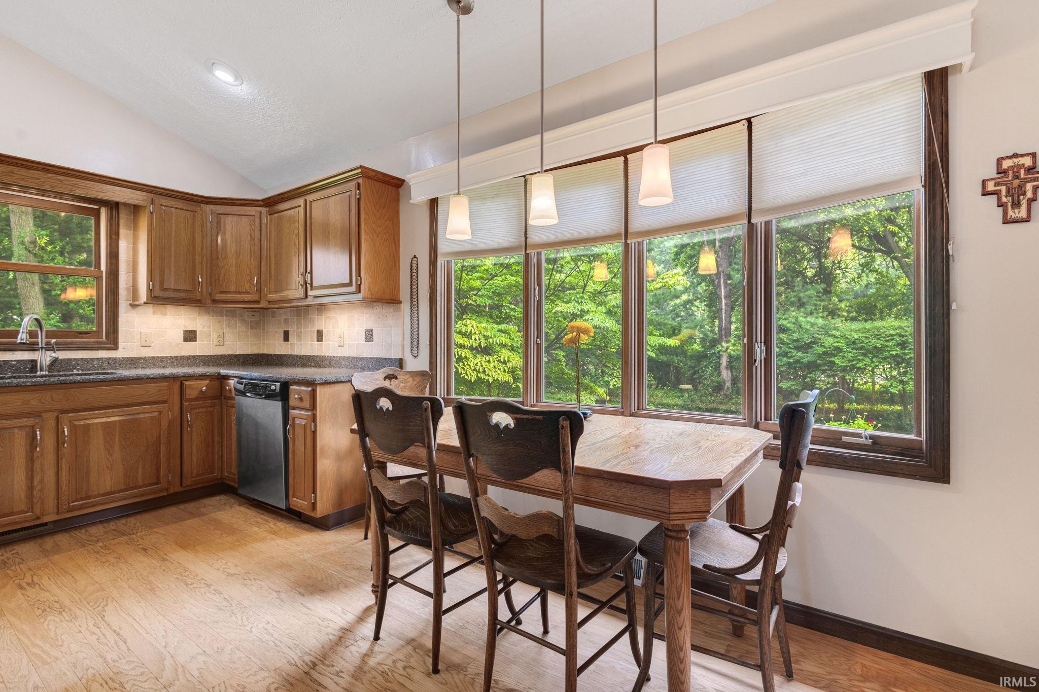 50950 Woodstream Court Granger IN 46530