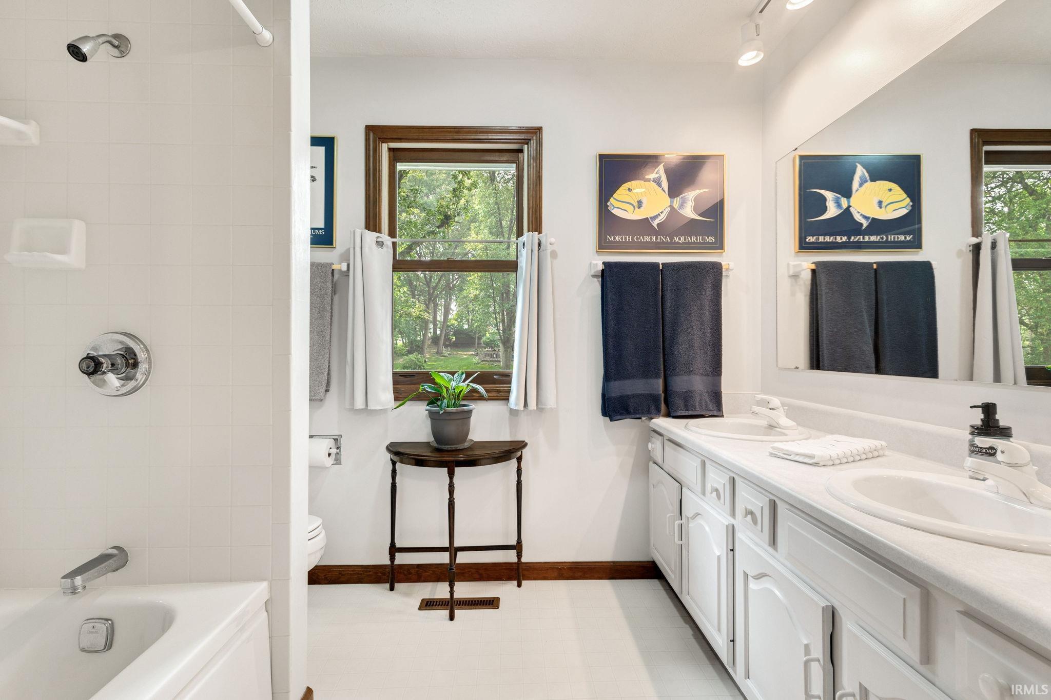 50950 Woodstream Court Granger IN 46530