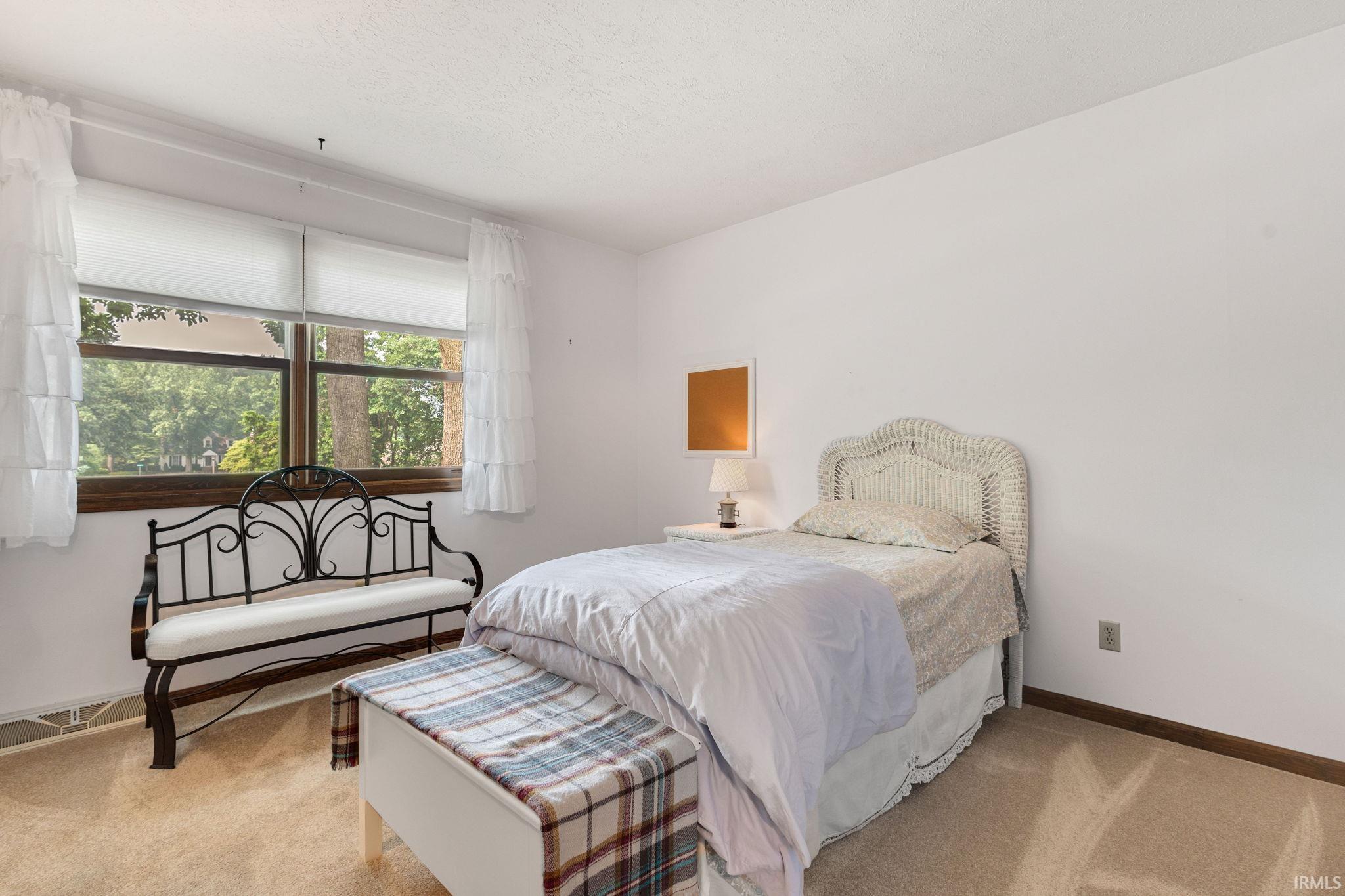 50950 Woodstream Court Granger IN 46530