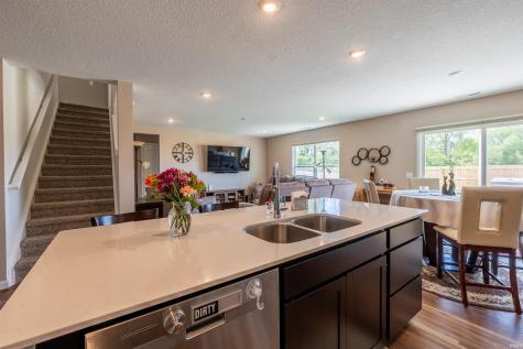 11174 Traders Trace Way Fort Wayne IN 46835