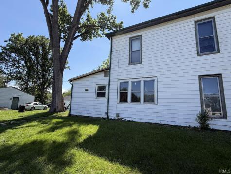 627 E High Street Portland IN 47371