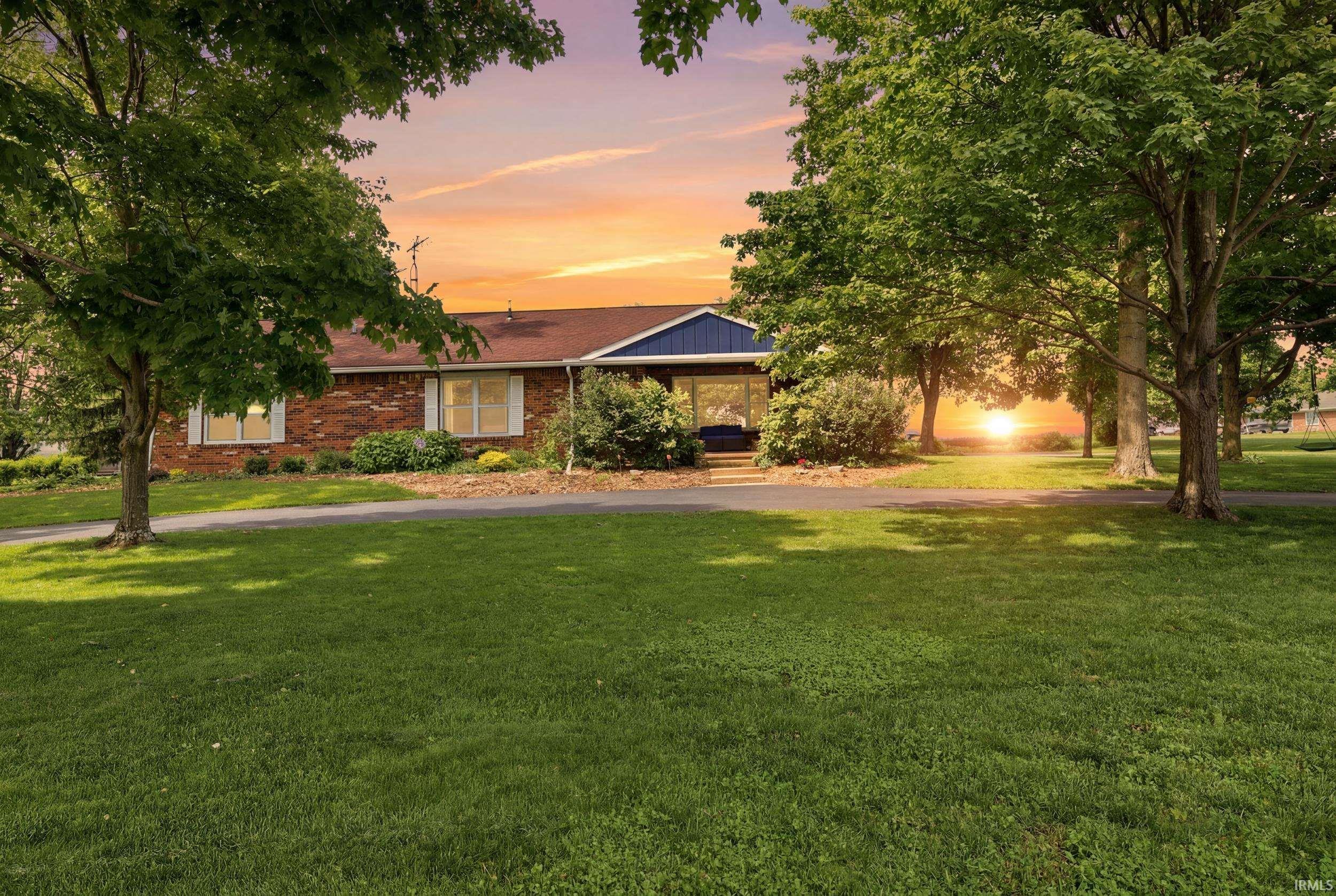 526 W Reade Avenue Upland IN 46989