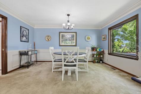 526 W Reade Avenue Upland IN 46989
