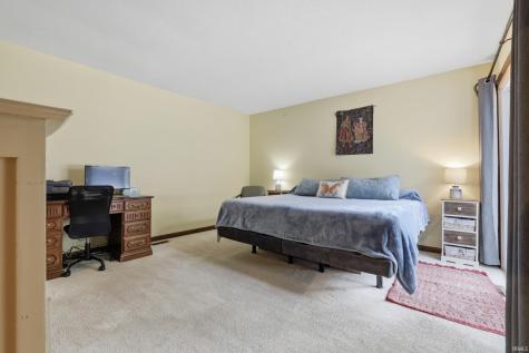 526 W Reade Avenue Upland IN 46989