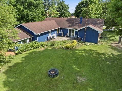 526 W Reade Avenue Upland IN 46989