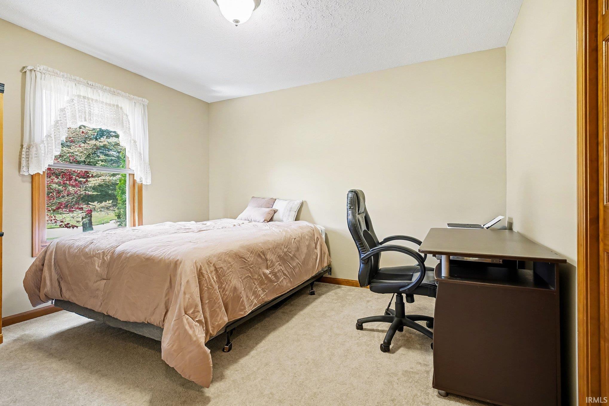 23605 River Drive Goshen IN 46528