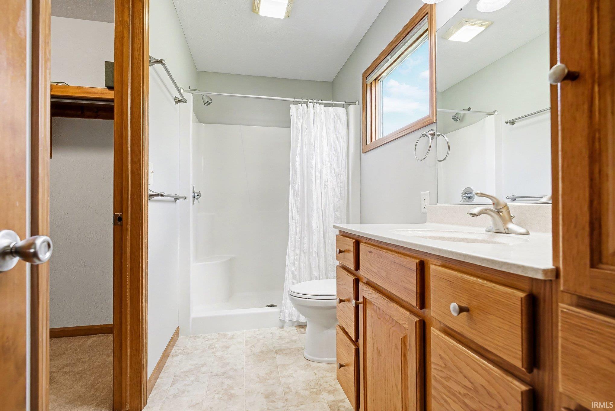 23605 River Drive Goshen IN 46528
