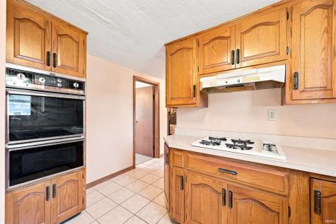 813 N 11th Street Elwood IN 46036