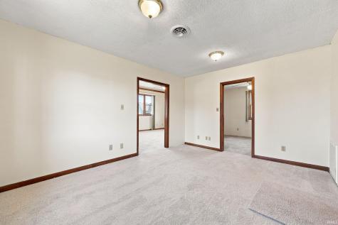 813 N 11th Street Elwood IN 46036