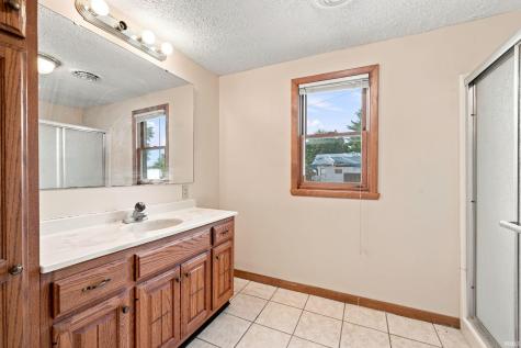 813 N 11th Street Elwood IN 46036