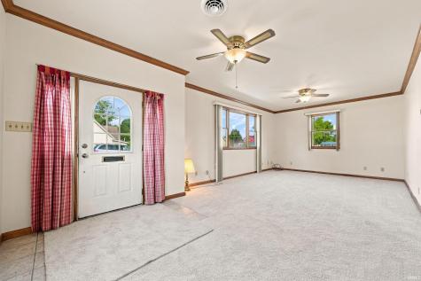 813 N 11th Street Elwood IN 46036