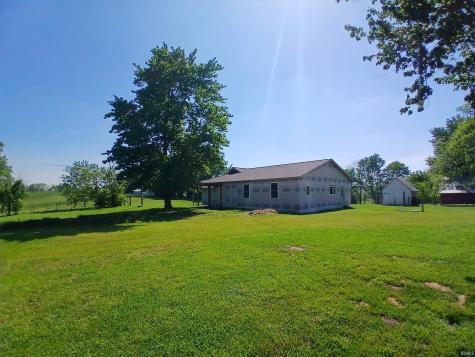 1569 Old Hwy 60 W Mitchell IN 47446