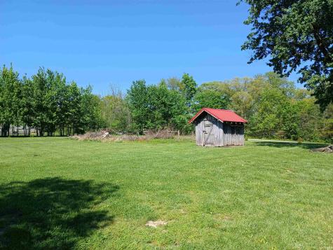 1569 Old Hwy 60 W Mitchell IN 47446