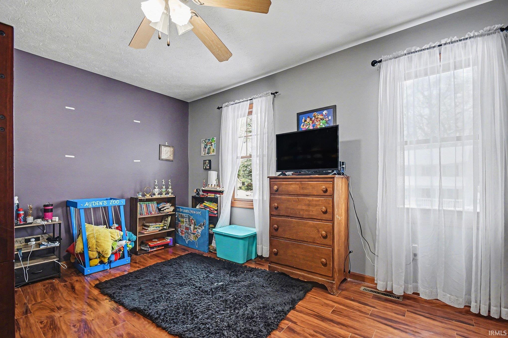 51170 Whitewater Lane South Bend IN 46628