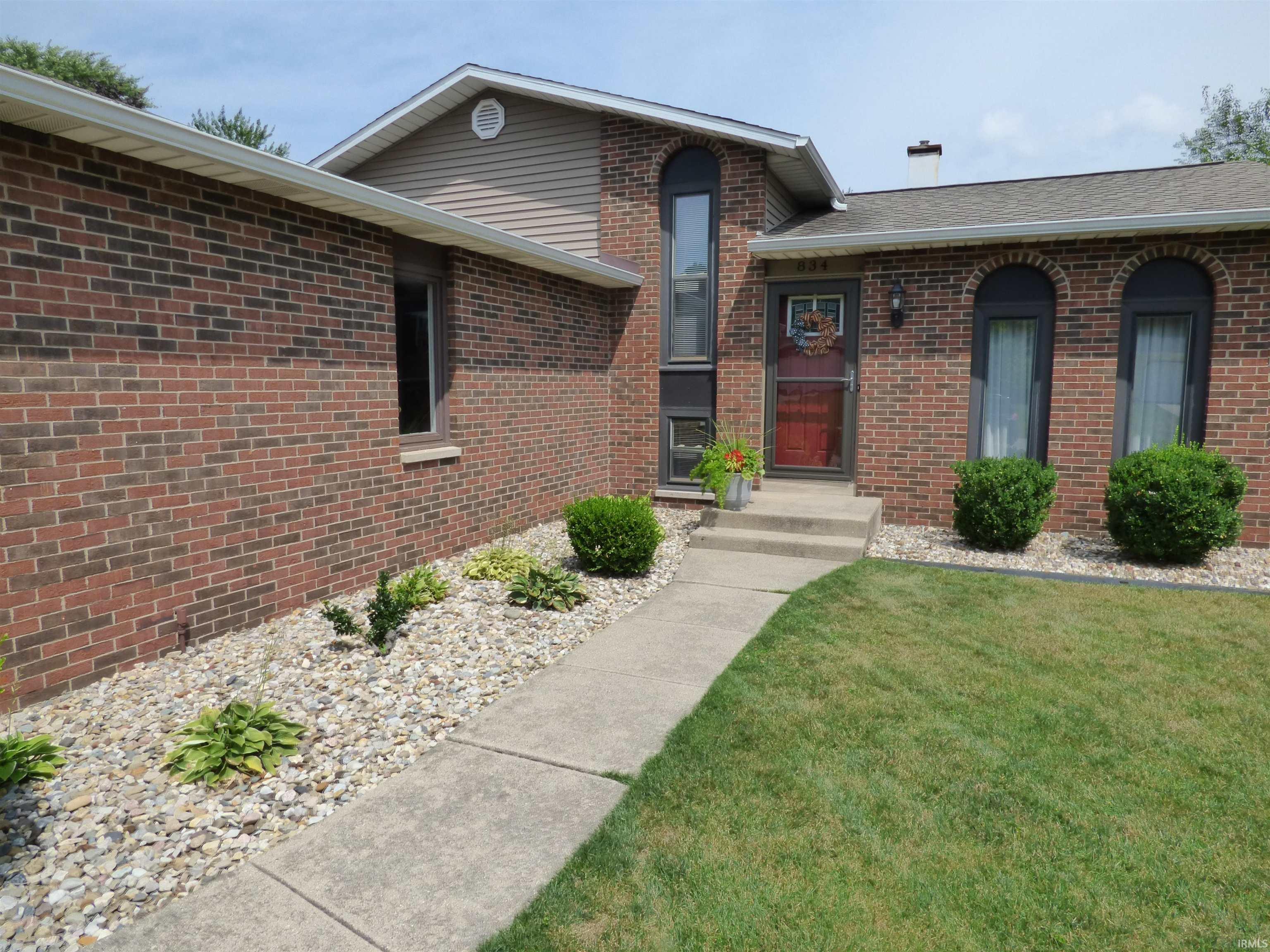834 Greenmount Court Mishawaka IN 46544