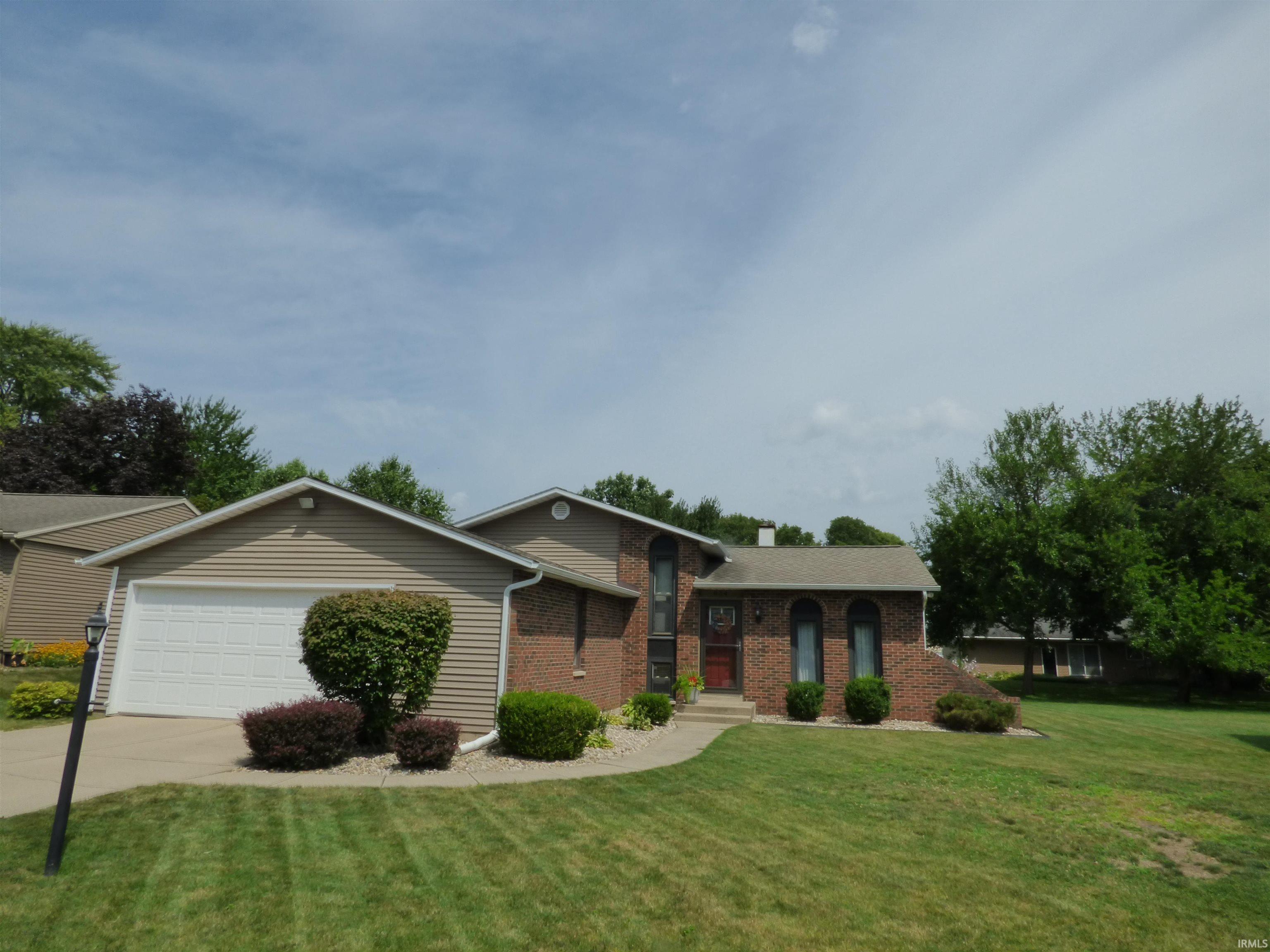 834 Greenmount Court Mishawaka IN 46544