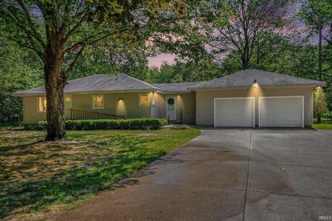 57954 Pear Road South Bend IN 46619