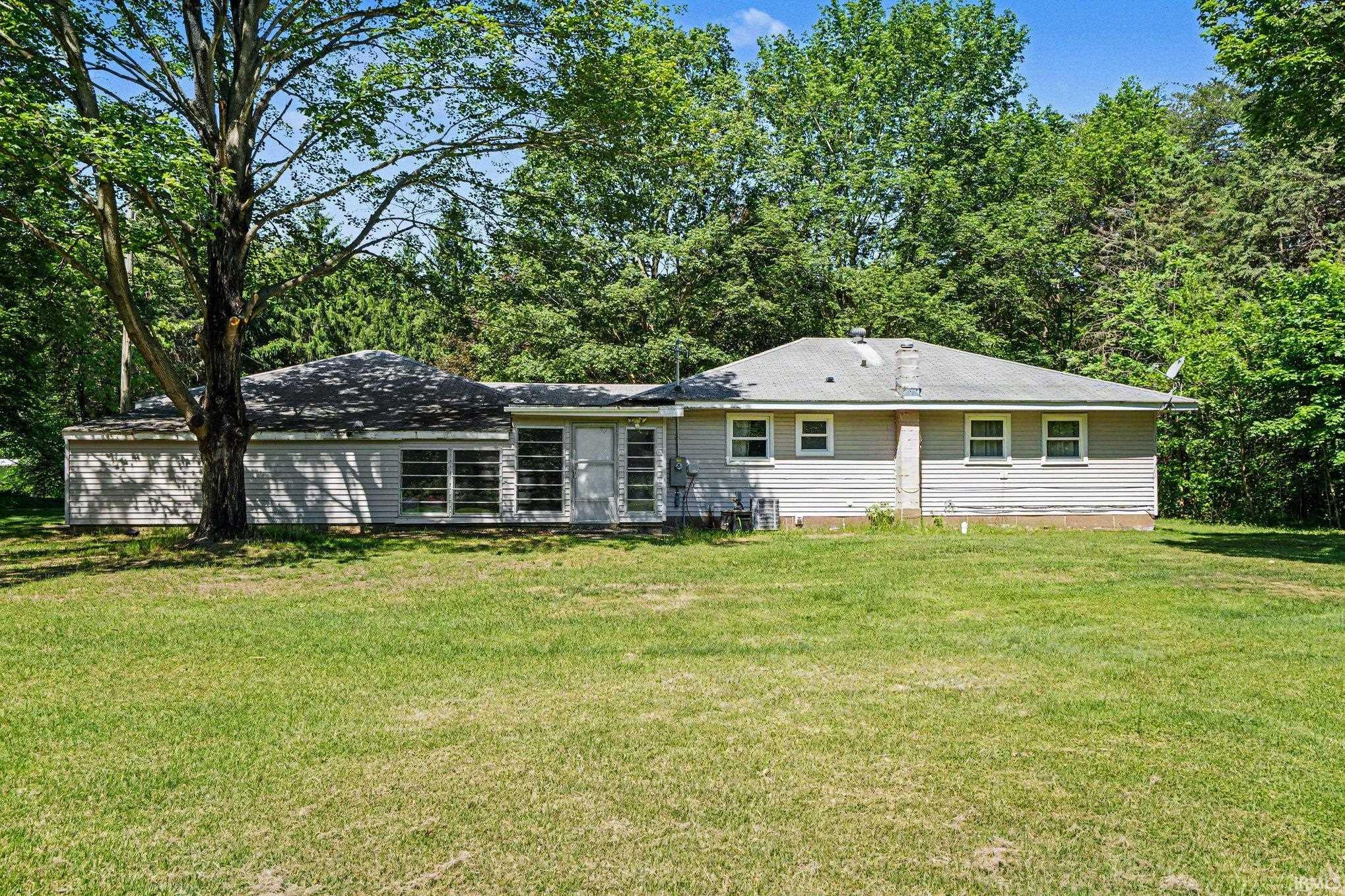 57954 Pear Road South Bend IN 46619