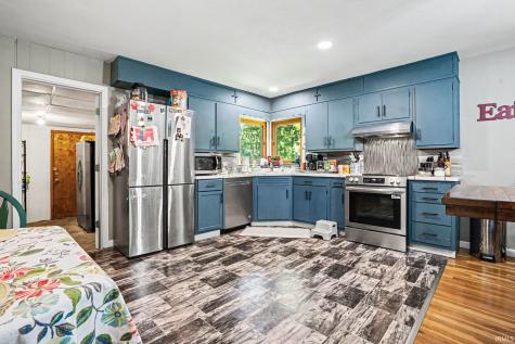 57954 Pear Road South Bend IN 46619