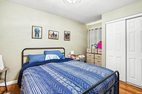 57954 Pear Road South Bend IN 46619