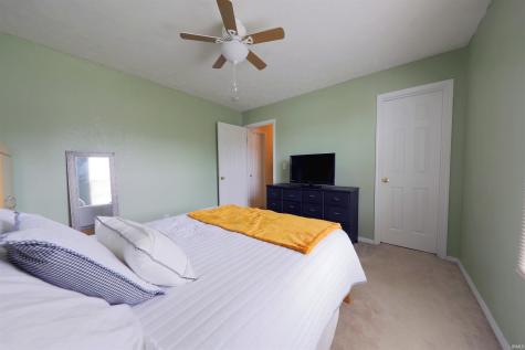 3212 Oaklyn Drive Evansville IN 47711