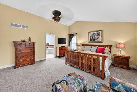 51801 Vance Vista Court South Bend IN 46628