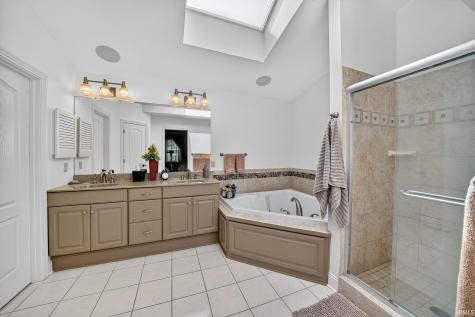 51801 Vance Vista Court South Bend IN 46628
