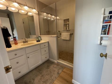 3251 W Northshore Dr-57 Common Columbia City IN 46725