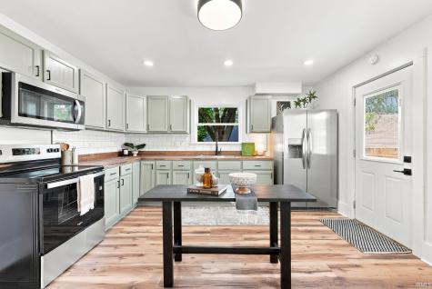 4306 Fairfield Avenue Fort Wayne IN 46807