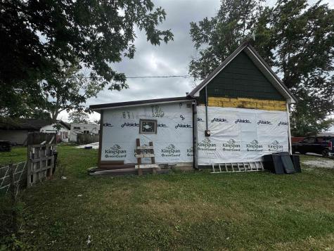 669 2nd Street Linton IN 47441