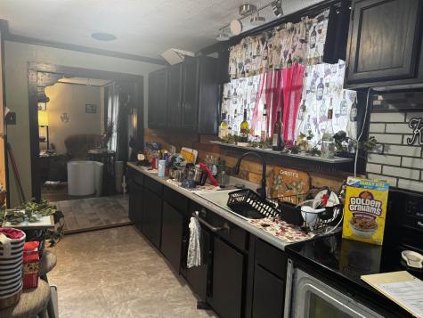 669 2nd Street Linton IN 47441