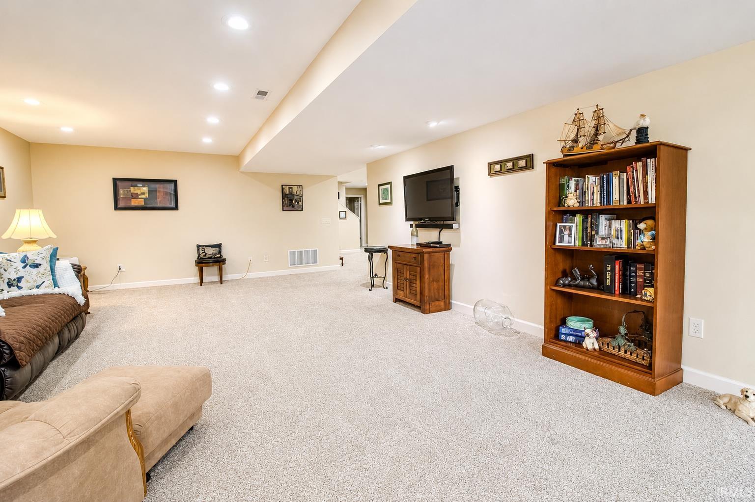 277 Juniper Lane Plymouth IN 46563