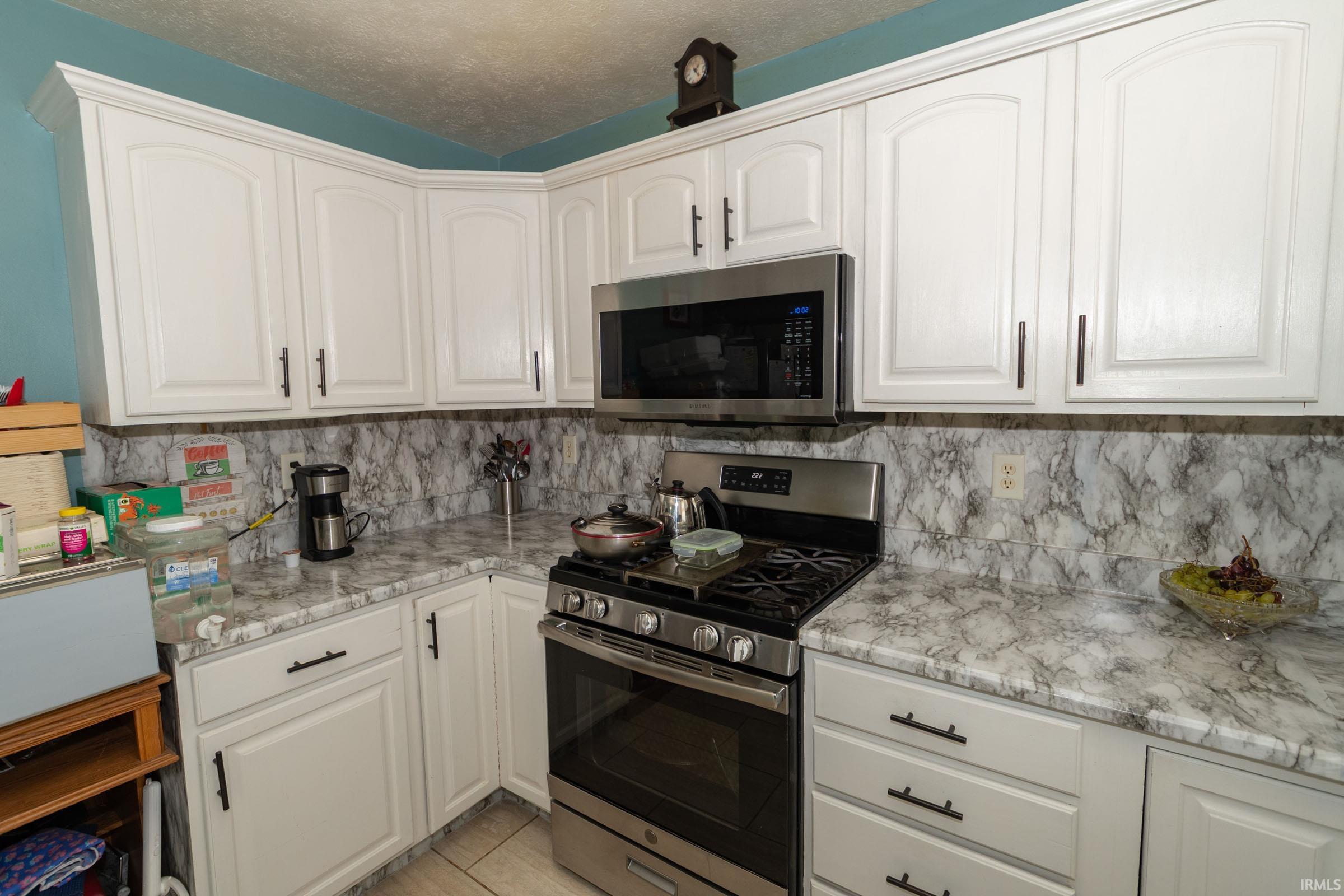1008 Colonial Manor Drive Goshen IN 46526