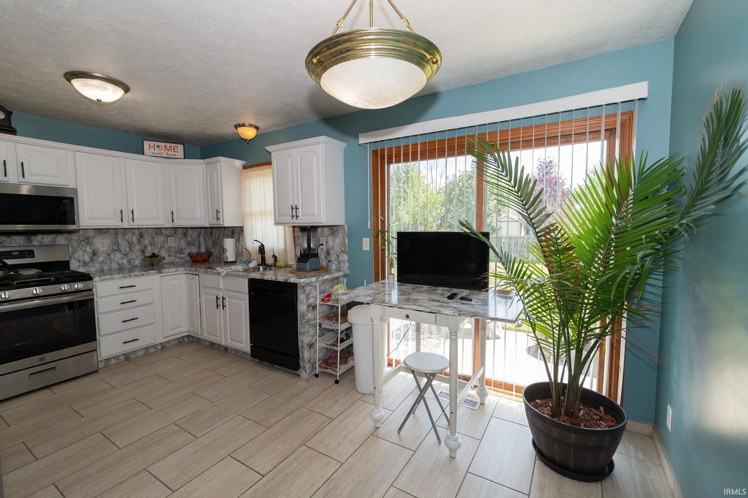 1008 Colonial Manor Drive Goshen IN 46526