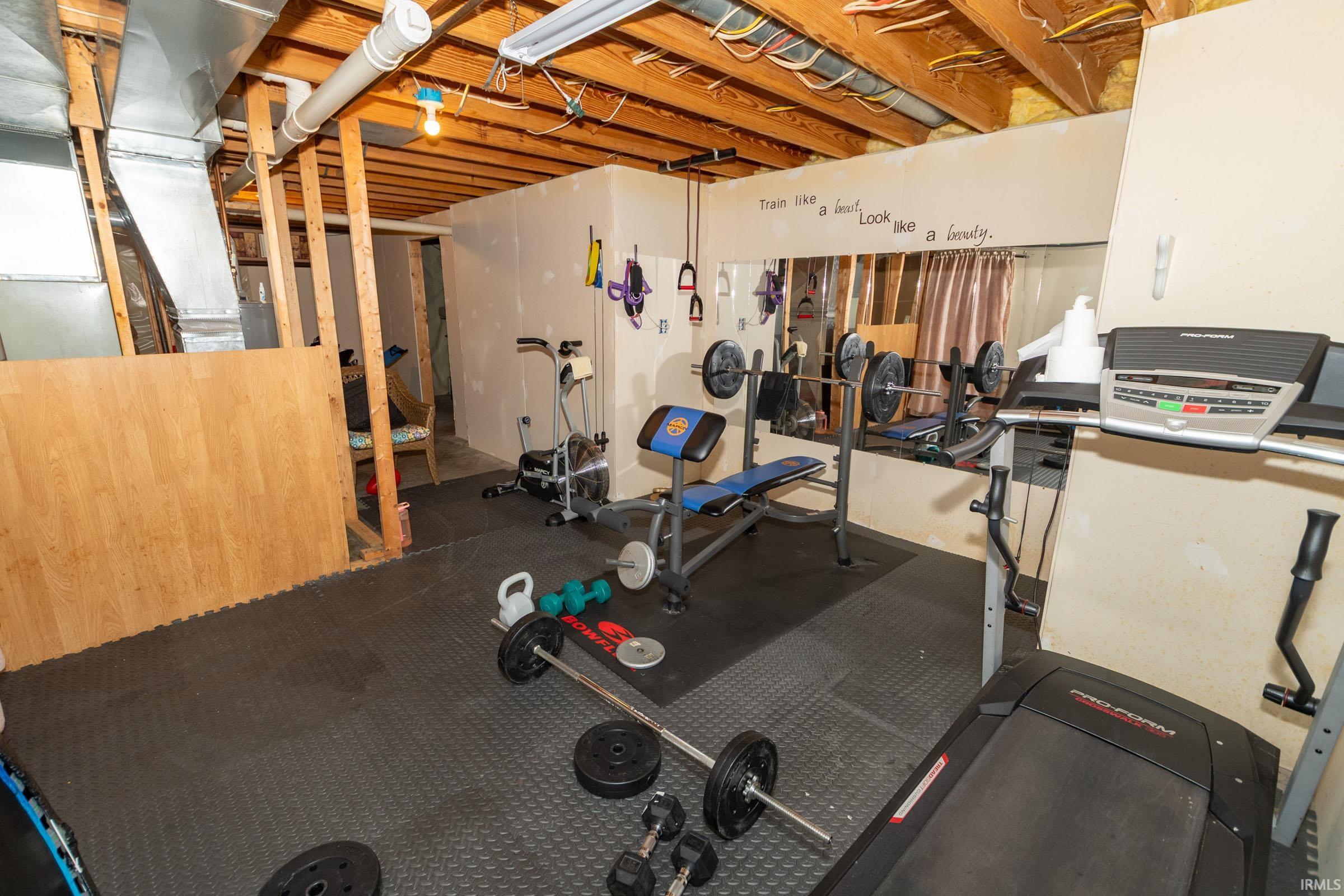 1008 Colonial Manor Drive Goshen IN 46526