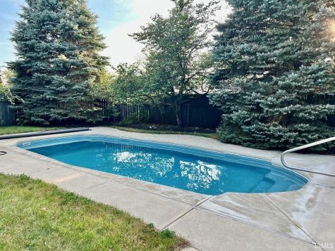 109 Jade Drive Yorktown IN 47396