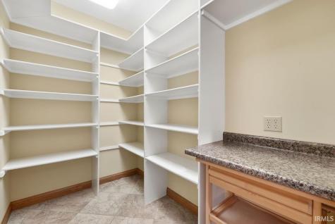 109 Jade Drive Yorktown IN 47396