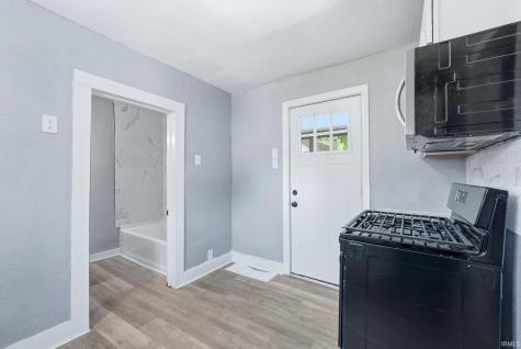 1721 W 4th Street Fort Wayne IN 46808
