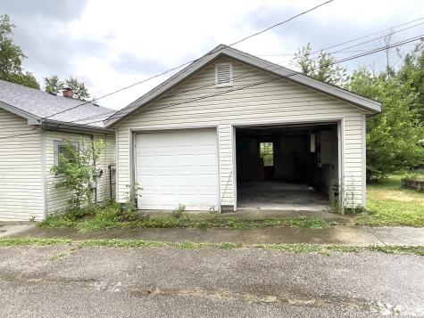 2 W Garfield Street Gosport IN 47433