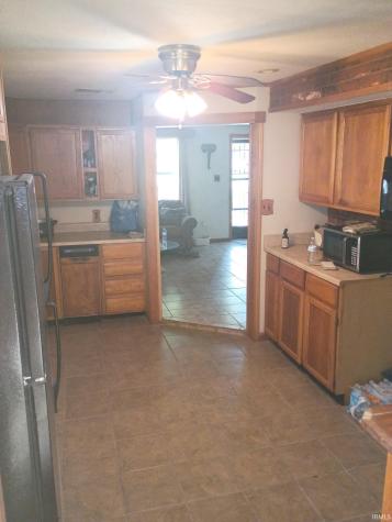 1021 E 35th Street Marion IN 46953