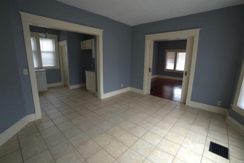 1004 W Lasalle Court South Bend IN 46616