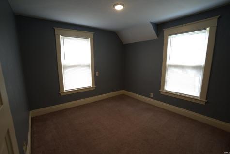 1004 W Lasalle Court South Bend IN 46616